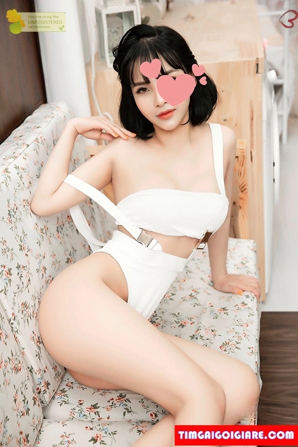Em gái Nguyễn Tuệ Mẫn giá 260K xinh gái mông cong ngực nở hình 42