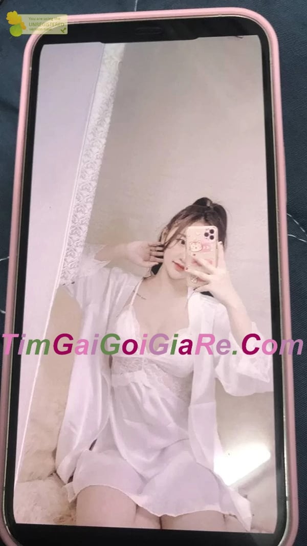 Gái gọi giá rẻ huyện Cư M'gar gầm cao máy thoáng xinh xắn hình 5 Gái gọi giá rẻ huyện Cư M'gar gầm cao máy thoáng xinh xắn hình 4