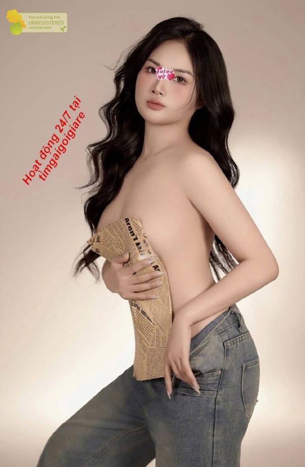 Em gái gọi Âu Công An vú bím non tơ như gái mới lớn hình 4