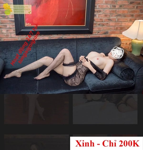 Em gái gọi Âu Dung Châu vú bím hồng hào siêu thèm hình 2